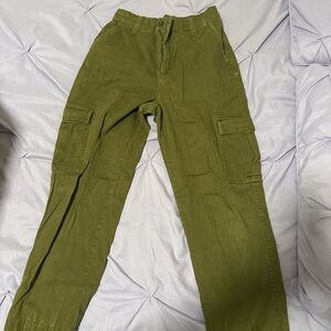 Aeropostale women’s Green Cargo Pants